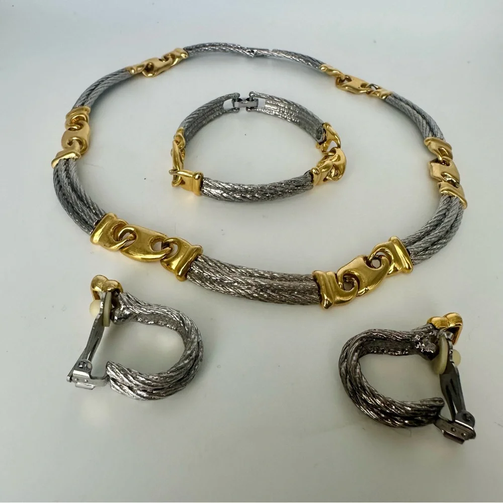 Vintage GUCCI Gold & Silver Horsebit Necklace, Bracelet & Earring—Rare Set - Picture 8 of 14